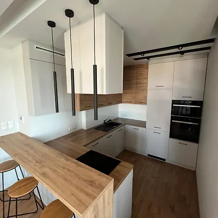 Widokowy Apartament * 제수프
